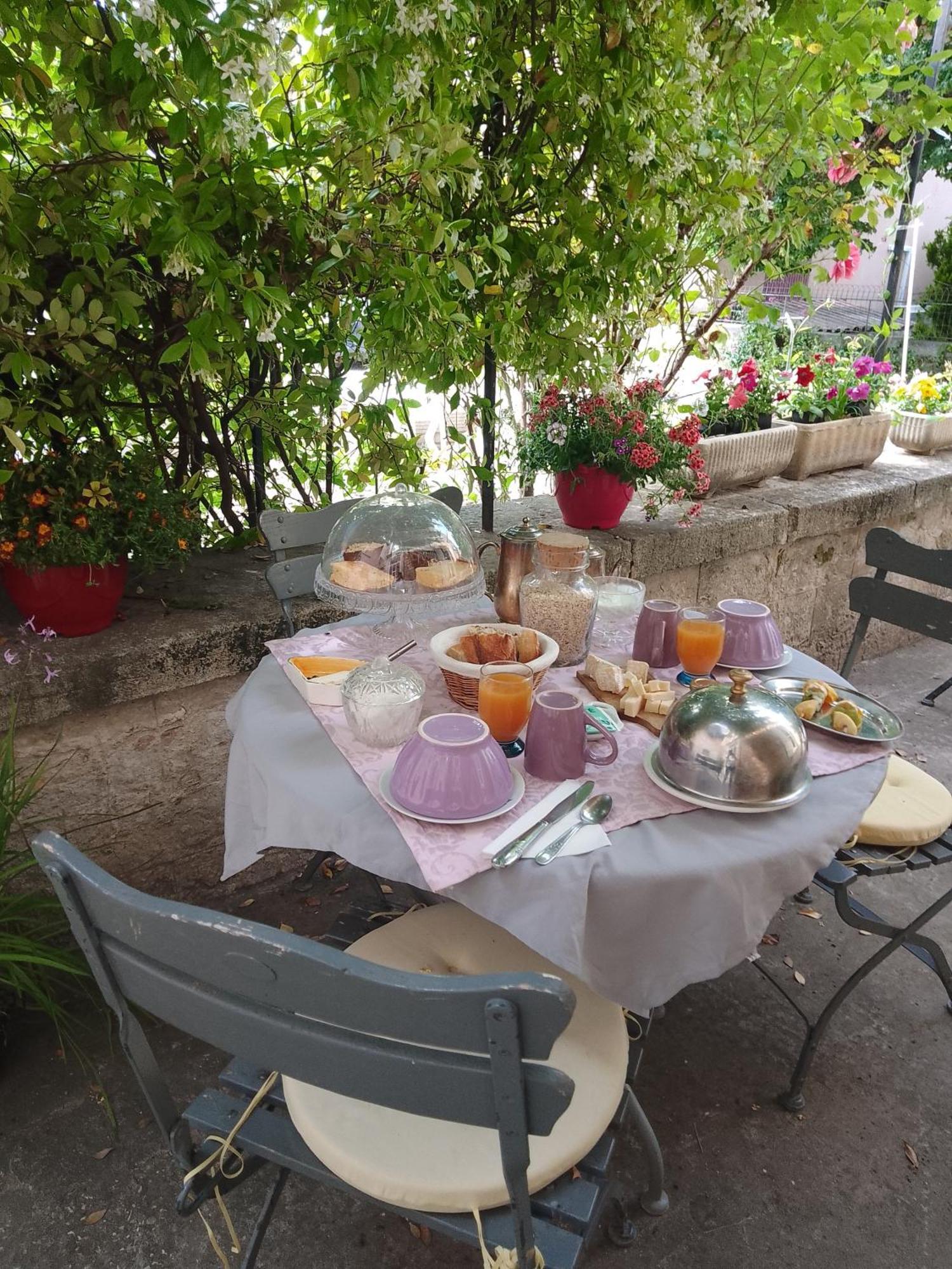 Les Du Mont Ventoux * Bedoin